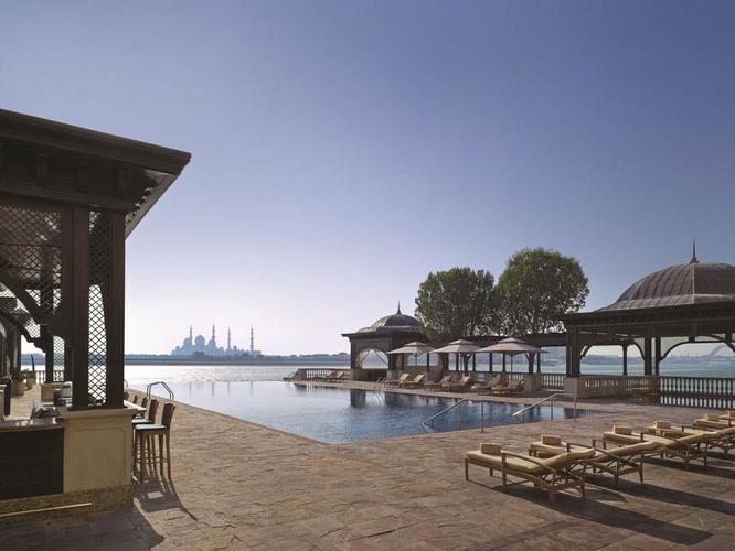 Luxushotels Abu Dhabi mit exklusiven VIP-Vorteilen